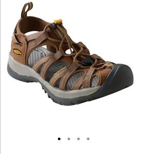 woman’s KEEN WHISPER SANDAL SZ 7